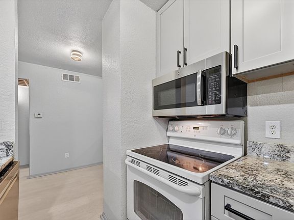 5th image of 1810 N Garrett Ave APT 124