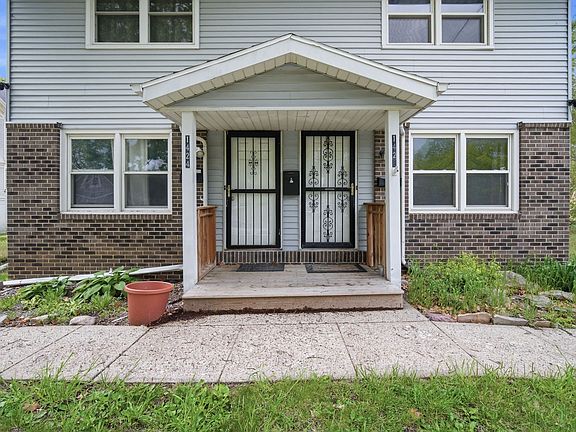 5th image of 1424 & 1426 E 9th St
