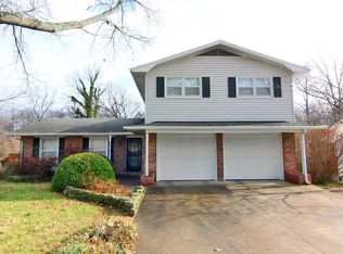 2202 Sherwood Dr, Cape Girardeau, MO 63701