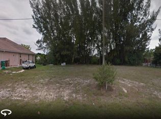1721 SW 15th Pl, Cape Coral, FL 33991