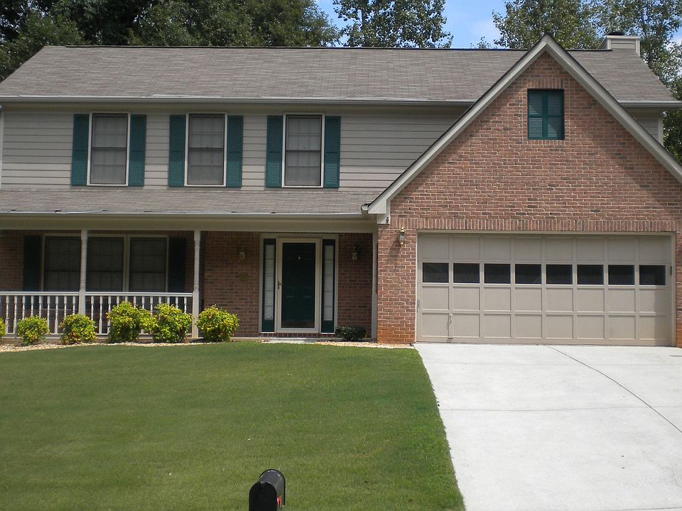 Lovely Family Home in Lawrenceville