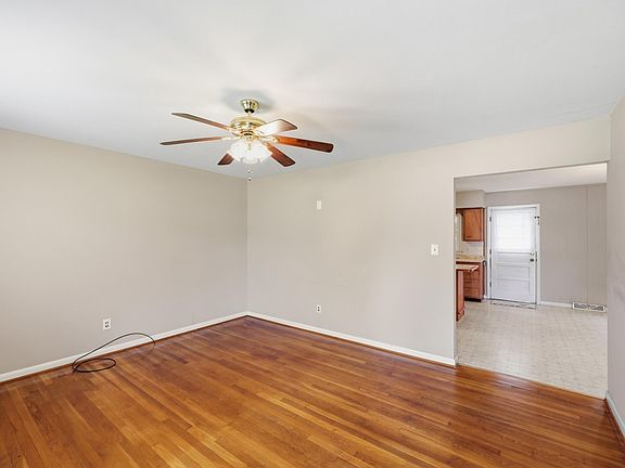 3rd image of 502 Alta Ave