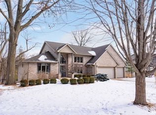 2710 8th Street Ct, Moline, IL 61265