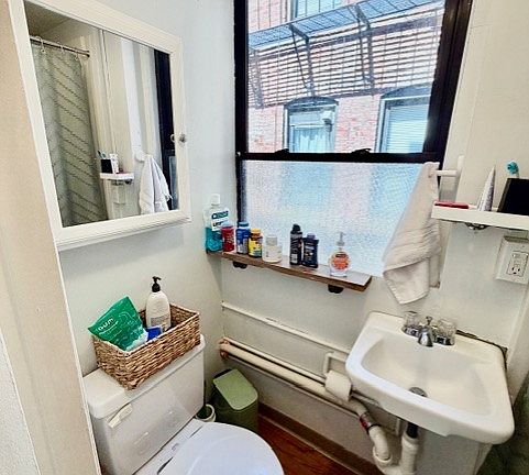 5th image of 24 Stillman St #2-R
