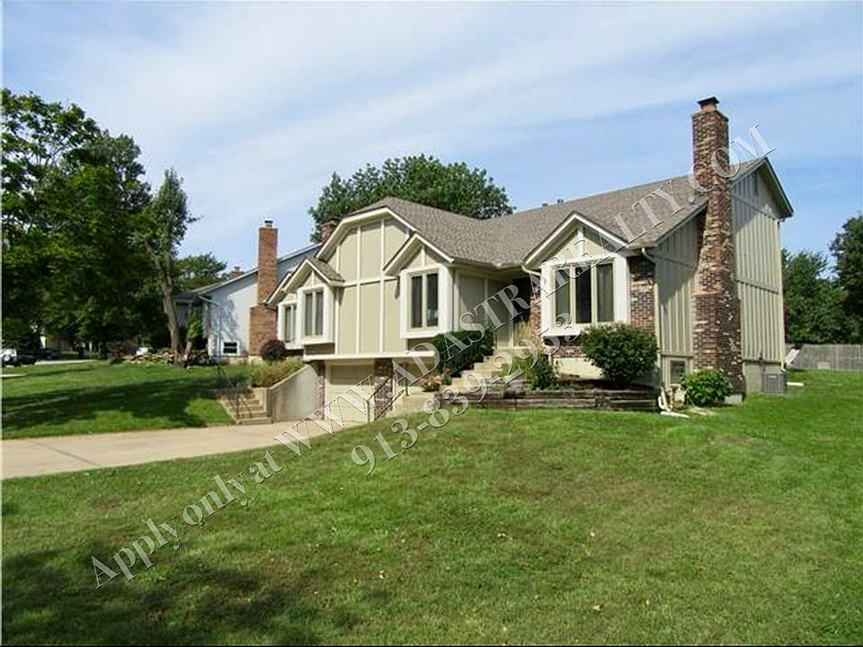 2nd image of 9704 W 83rd Ter
