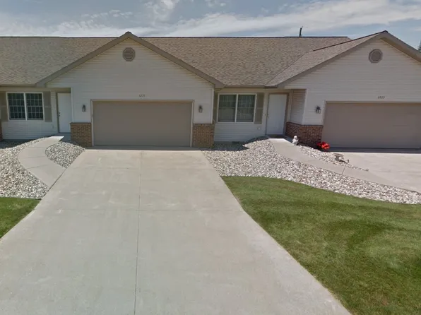 6230 Nathan Ct, Midland, MI 48642