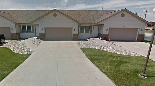 6230 Nathan Ct Photo 1