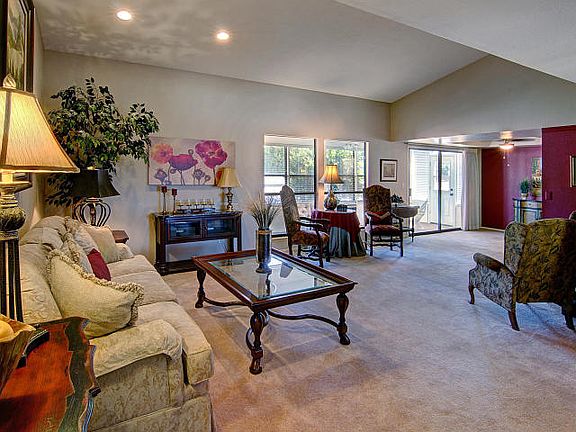3rd image of 2259 Leisure World