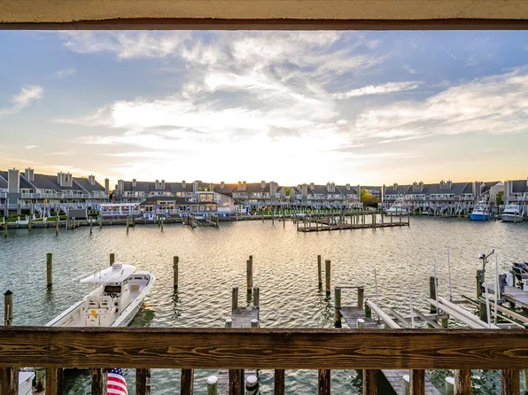 401 13th St, Ocean City, MD 21842