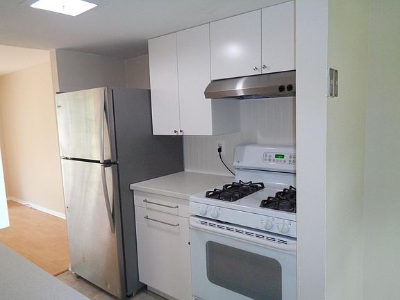 4th image of 5416 Hildebrand Ct