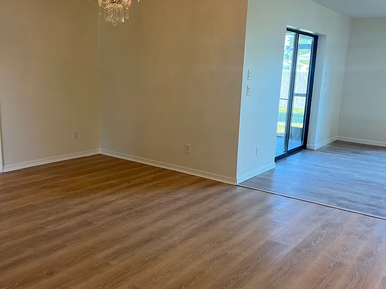 710 Beverly Rd — Photo 5