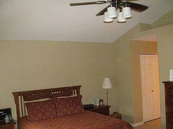 5th image of 906 Indigo Ct #906