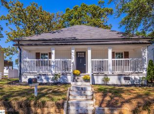 206 Connecticut Ave, Greer, SC 29650