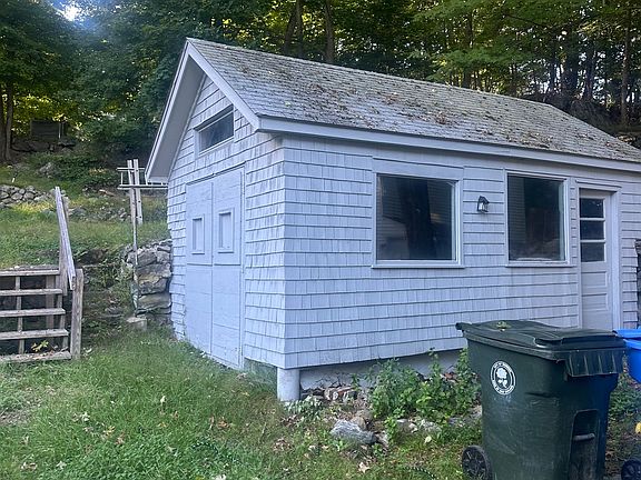 3rd image of 28 Durfey Street