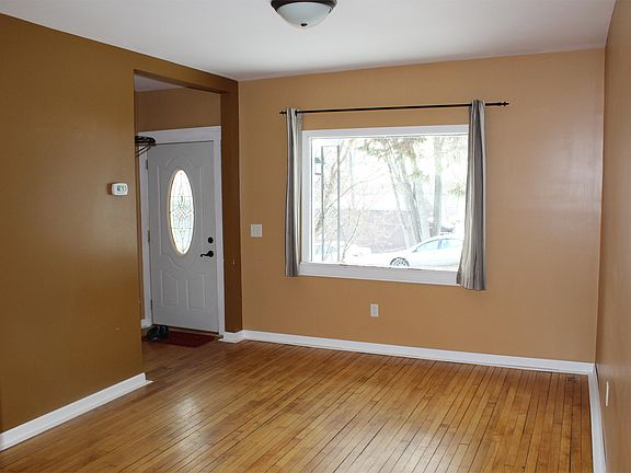 2nd image of 530 N 12th Ave E APT 1