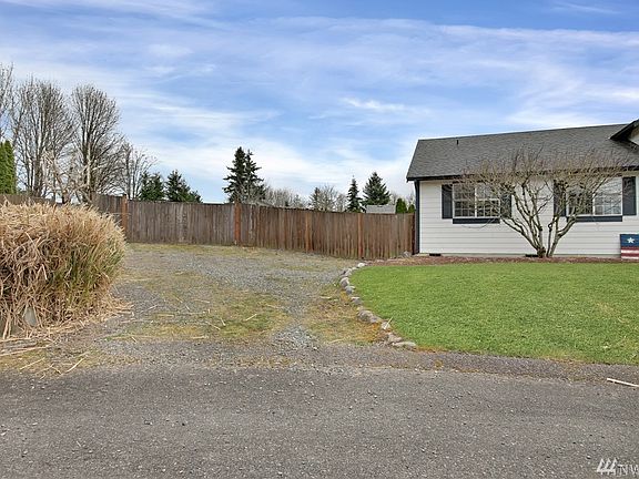 5th image of 23610 108th Street Ct E