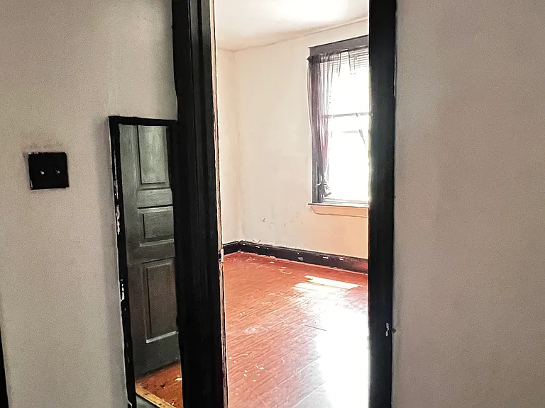 7120 Greenway Ave — Photo 12