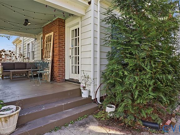 3rd image of 5013 E Seminary Ave