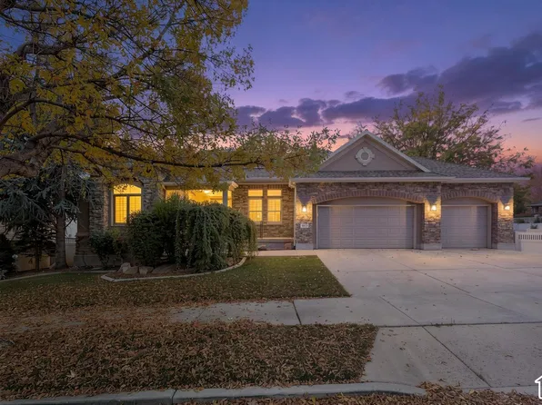 3013 W Alta Peak Rd, South Jordan, UT 84095