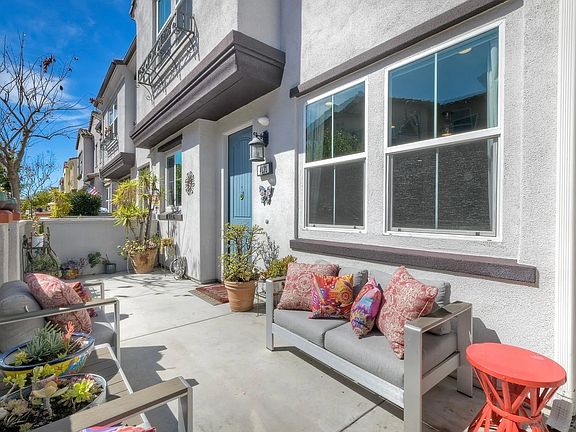 5th image of 4131 Vela Way