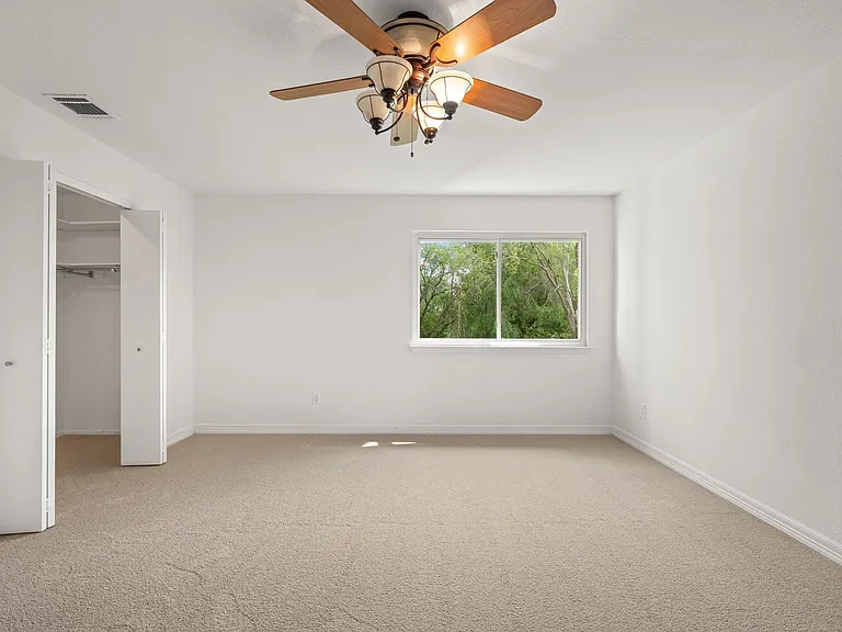 11811 Carshalton Dr — Photo 25