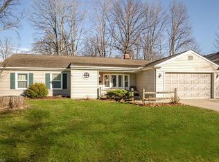 28698 Spruce Dr, North Olmsted, OH 44070