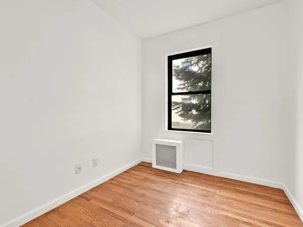 21-28 35th Street image 8 of 19