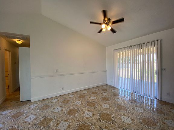 4th image of 7608 Countryfield Dr