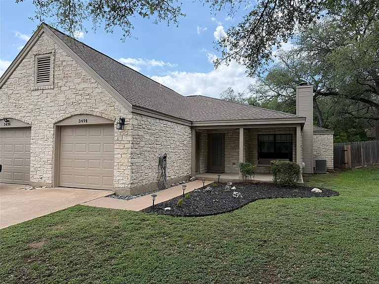 349 Fantail Loop #B — Photo 6