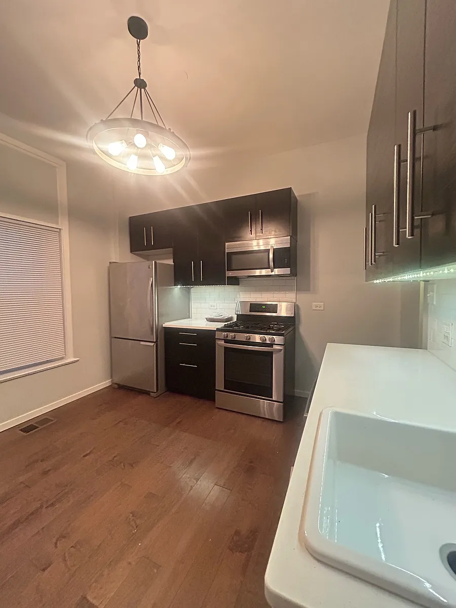 Building Photo - 3819 S Wabash Ave #1
