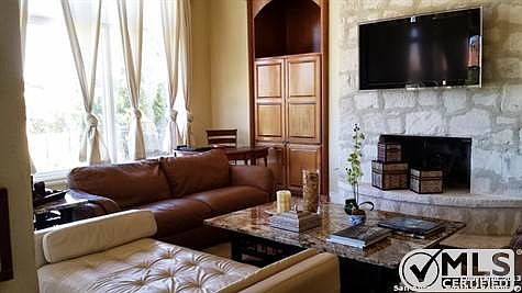3rd image of 1115 Marchesi
