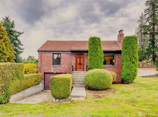 8704 28th Ave NW, Seattle, WA 98117