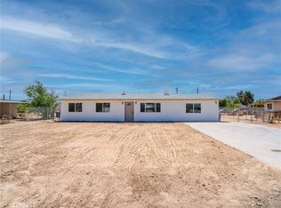 21865 Fox Ave, Apple Valley, CA 92307
