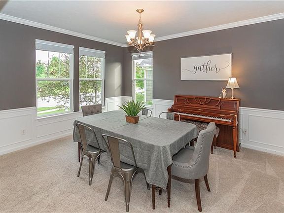 5th image of 15746 Chapel Park Dr E