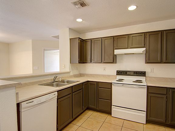 3rd image of 16843 E Bayfield Dr APT B