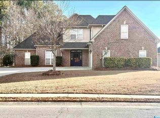 233 Wynlake Dr, Alabaster, AL 35007