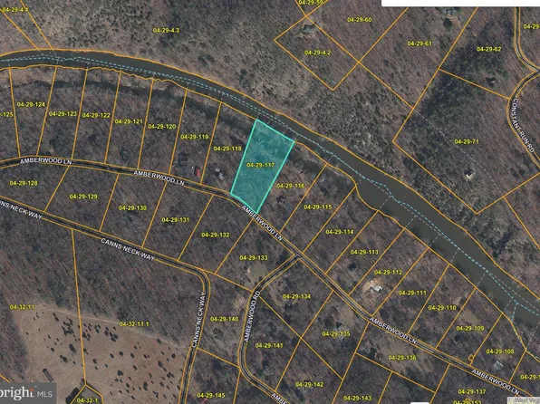 Amberwood Ln, Great Cacapon, WV 25422