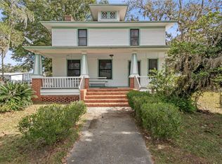 400 1st St, Folkston, GA 31537