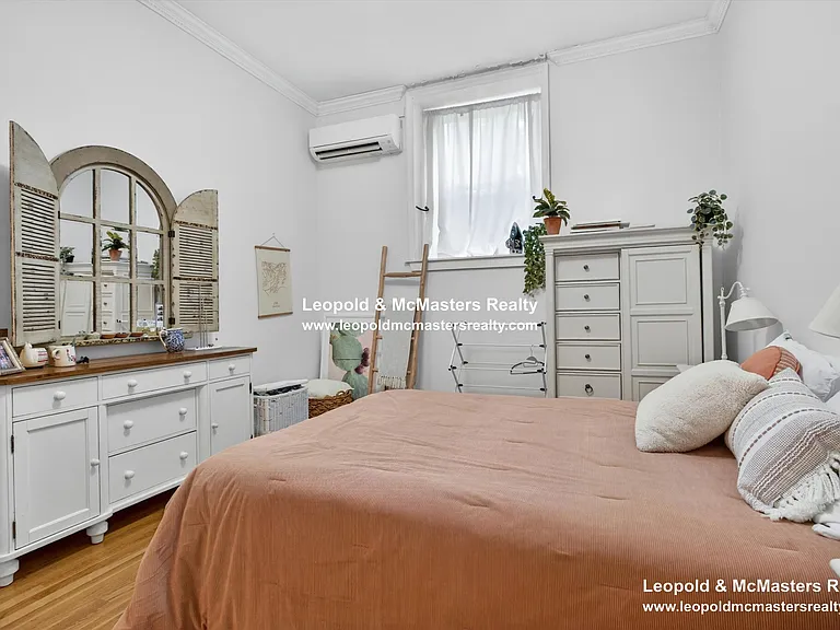 9 Regent Cir #1 — Photo 7