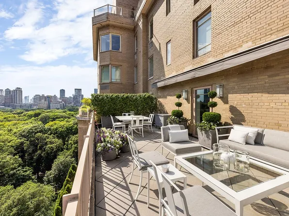 880 5th Ave APT 18G, New York, NY 10021