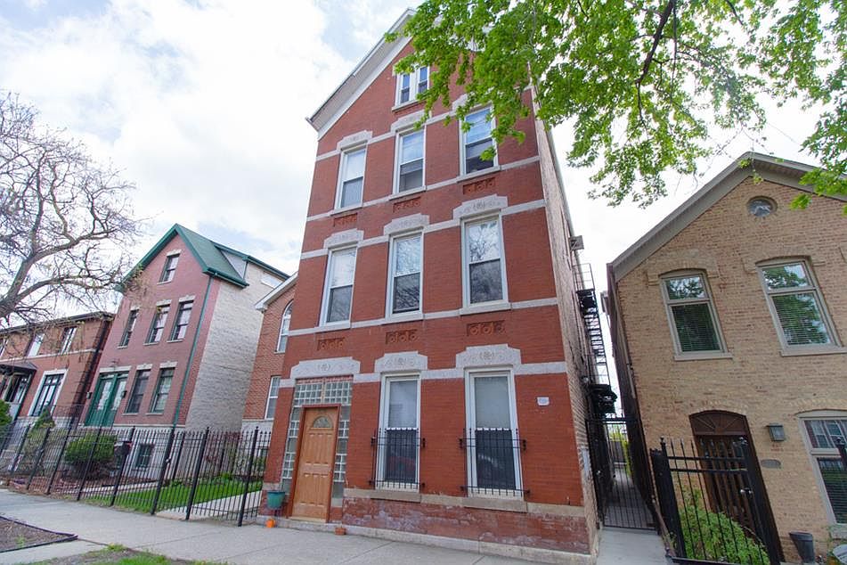 1st image of 2039 N Honore St APT 3F