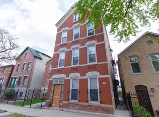 2039 N Honore St APT 3F, Chicago, IL 60614