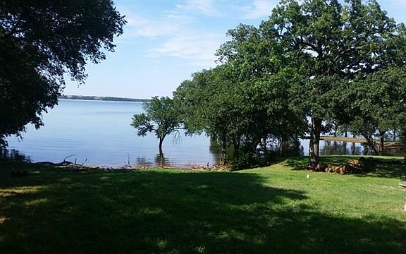 4th image of 3249 Lake Dr