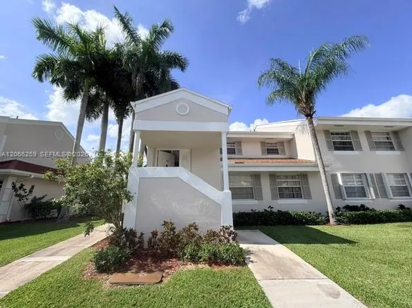 2224 SE 27th Dr #201-C, Homestead, FL 33035