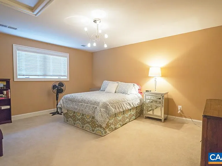 836 Colridge Dr — Photo 12