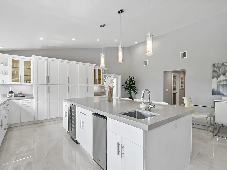 7101 W Lake Dr — Photo 13