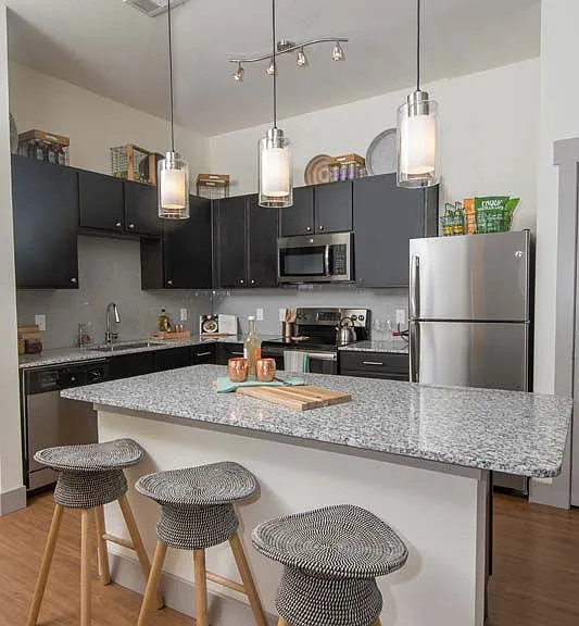 Ocotillo Apartments — Photo 8