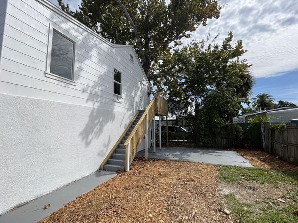 615 Dora St APT B