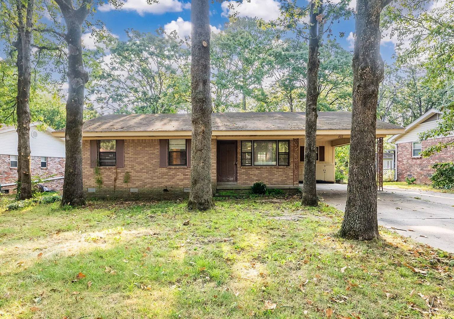 Updated 3BR/2BA Brick Home in Sherwood New Paint & Flooring — Photo 1