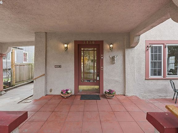 5th image of 3136 NE Couch St
